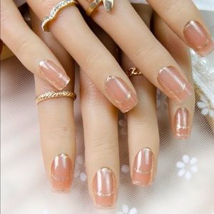 Fake nails